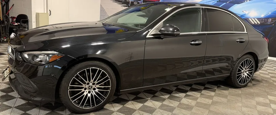 Mercedes-Benz C-Class 2024 photo 2
