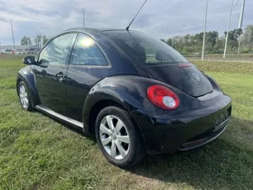 Volkswagen New Beetle 2008 photo 3