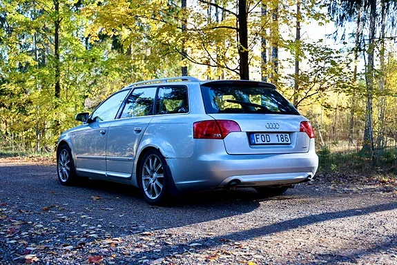 Audi A4 2008 photo 4