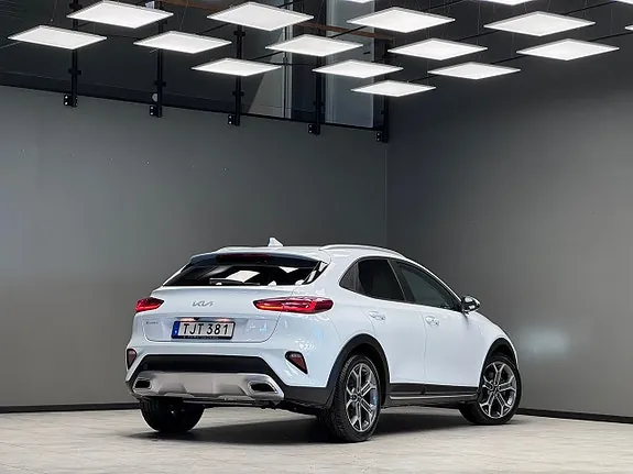 Kia Xceed 2022 photo 2