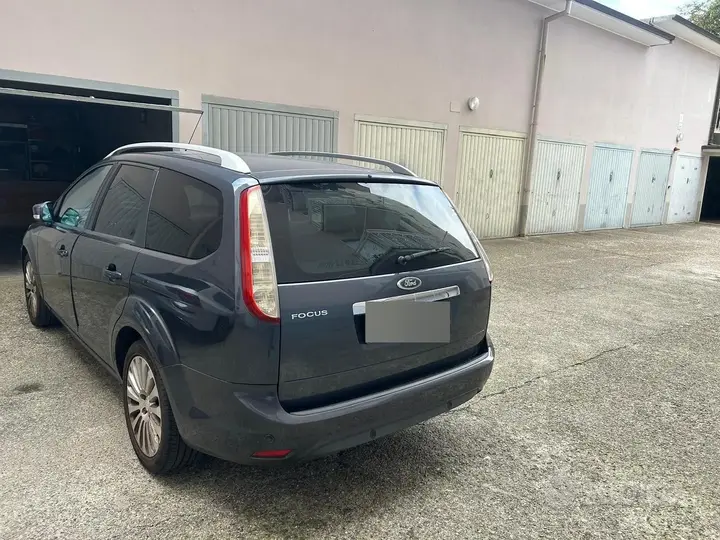Ford Focus 2008 photo 4
