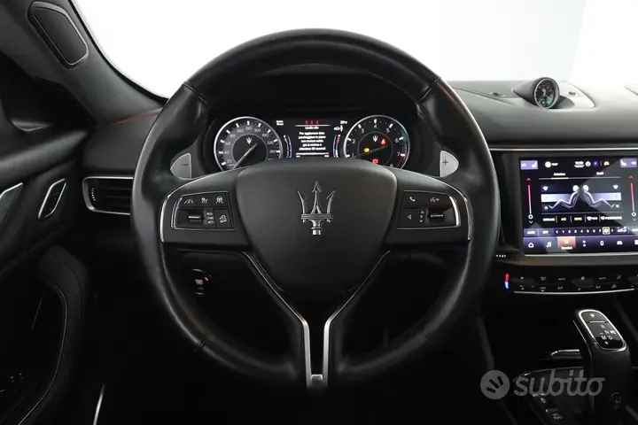 Maserati Levante 2023 photo 5