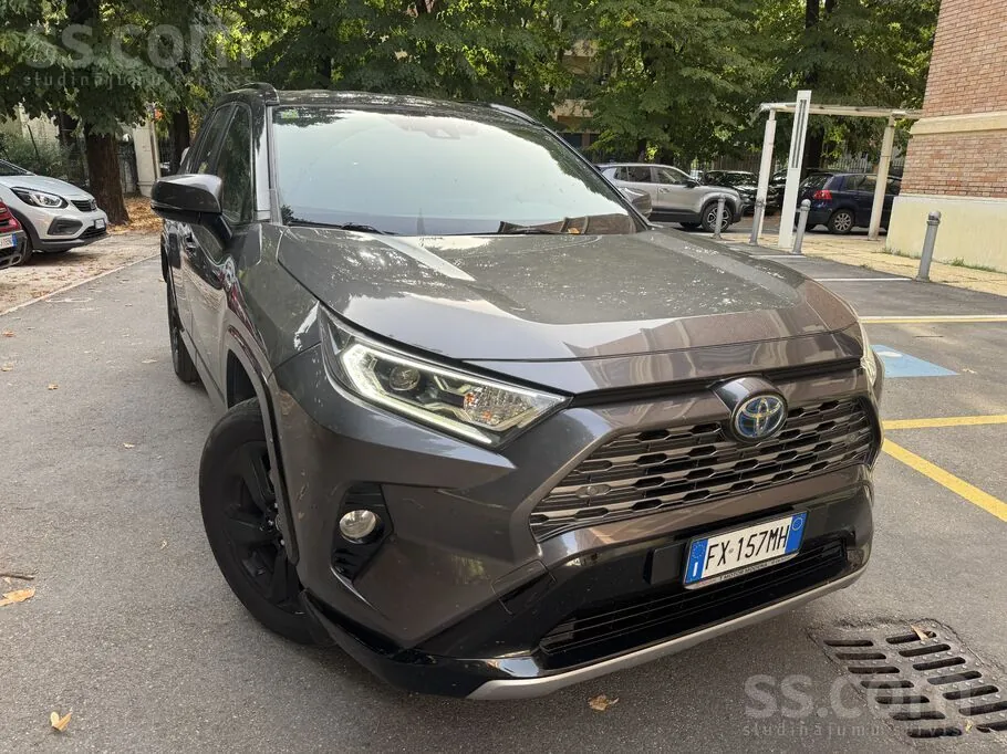 Toyota Rav4 2019 photo 2