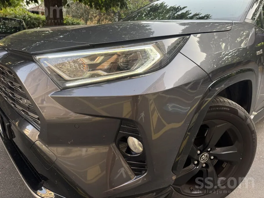 Toyota Rav4 2019 photo 4