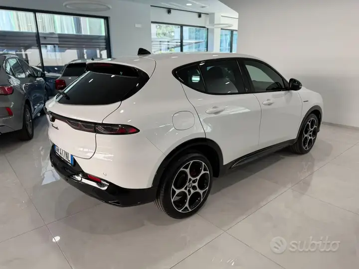 Alfa Romeo Tonale 2024 photo 3
