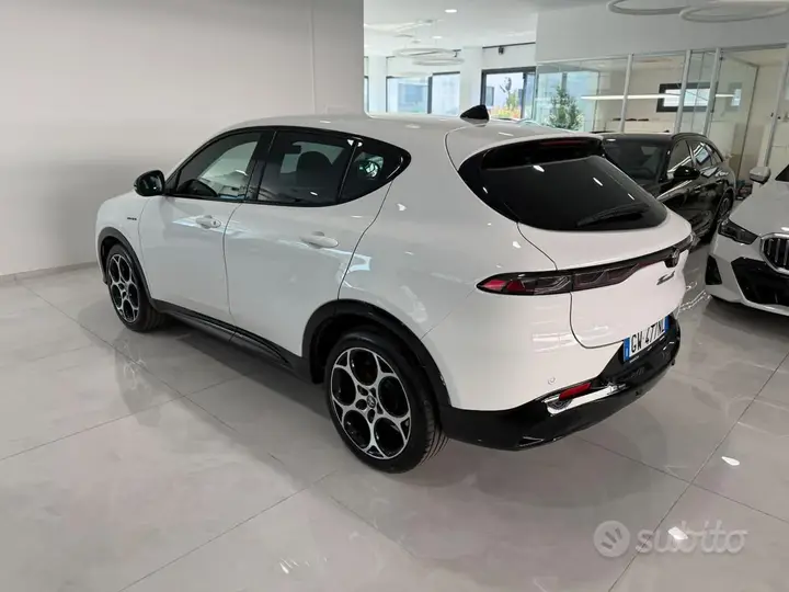 Alfa Romeo Tonale 2024 photo 4