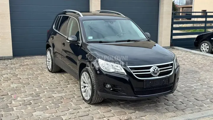 Volkswagen Tiguan 2009 photo 2