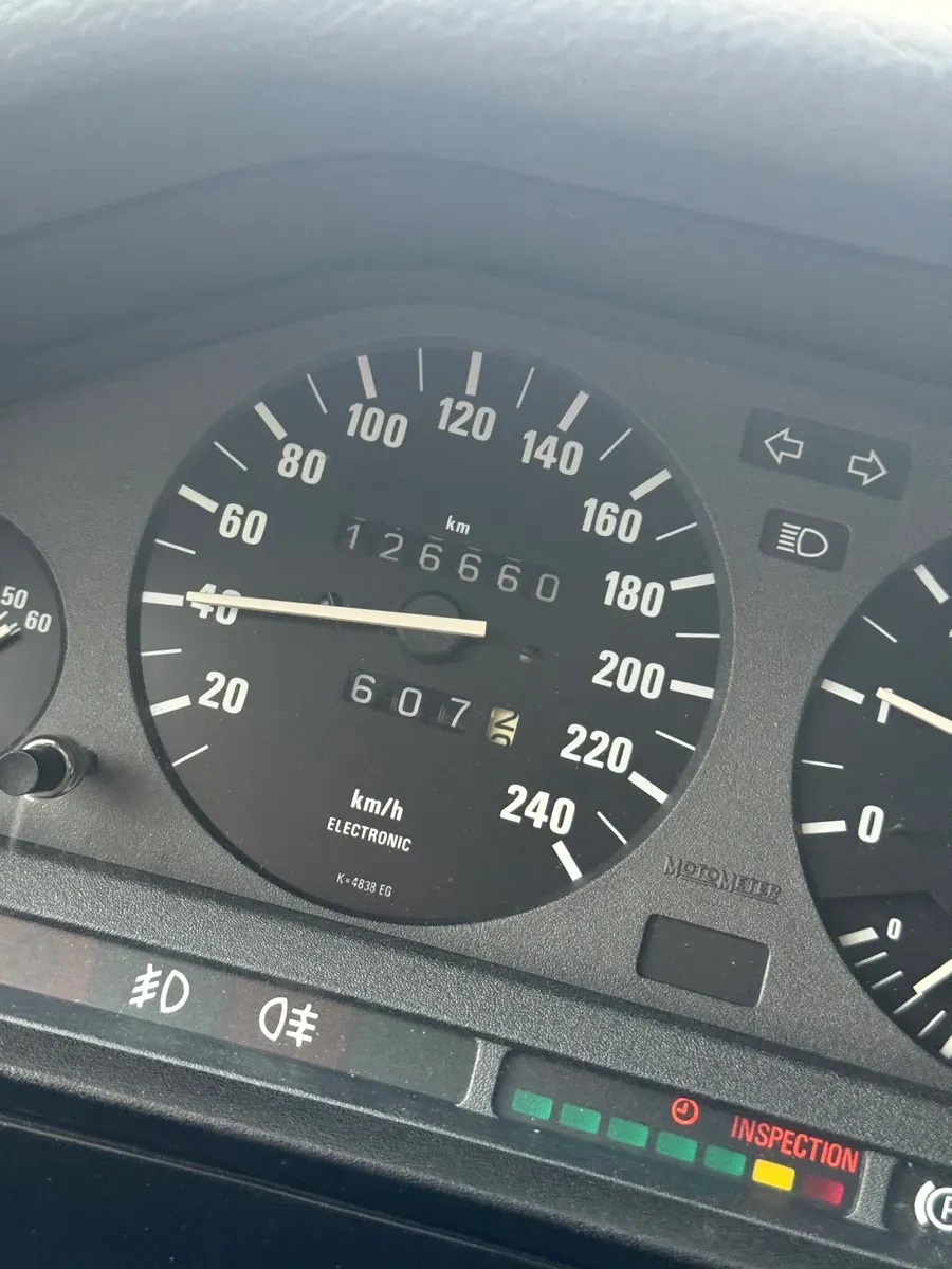 BMW 3 Series 1991 photo 3