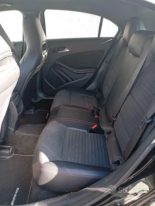 Mercedes-Benz A 2016 photo 5