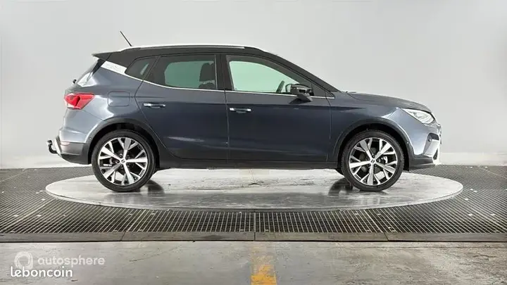 Seat Arona 2022 photo 4