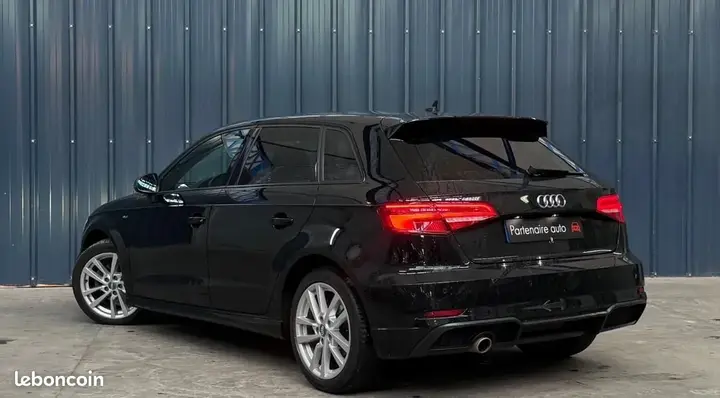 Audi A3 2019 photo 2