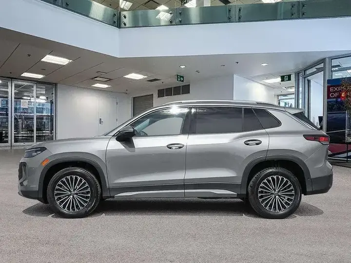 Volkswagen Tiguan 2026 photo 3