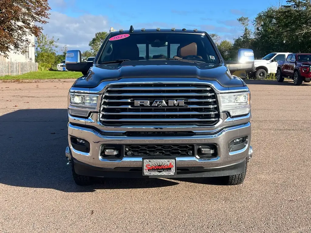 Ram 3500 2023 photo 2