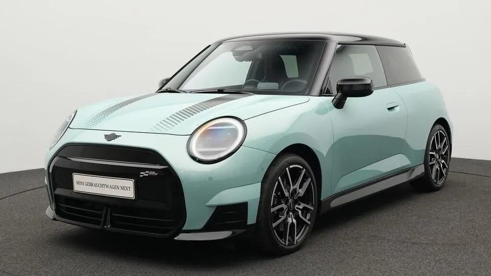 Mini John Cooper Works Trim