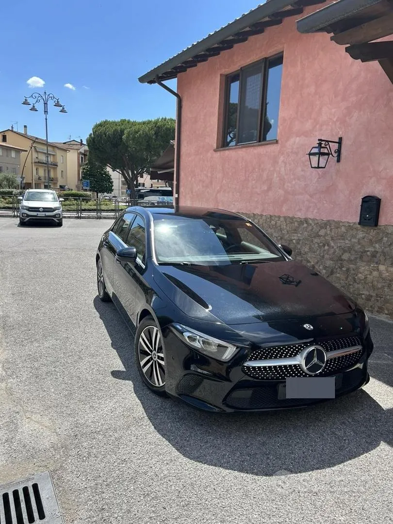 Mercedes-Benz A180