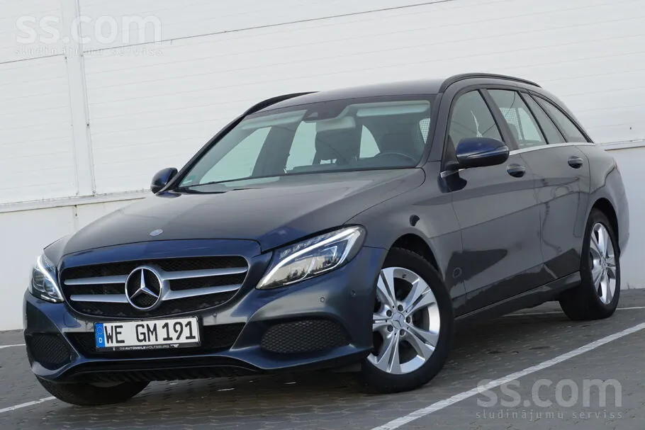 Mercedes-Benz C220 2016 photo 4