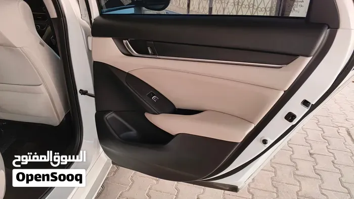 Honda Accord 2020 photo 4