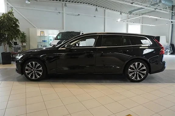 Volvo V60 2024 photo 3