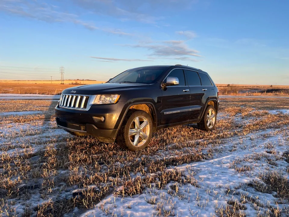 Jeep Grand Cherokee 2011 photo 4