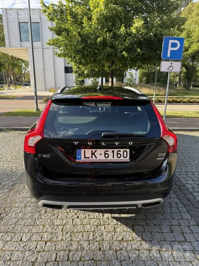 Volvo V60 2018 photo 5