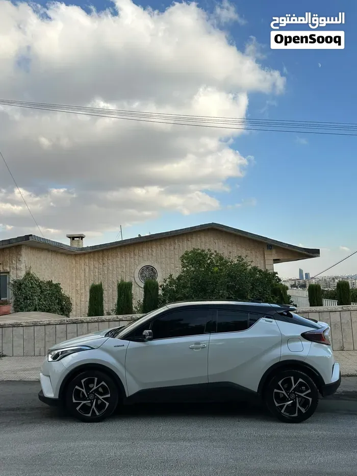 Toyota C-Hr 2019 photo 4