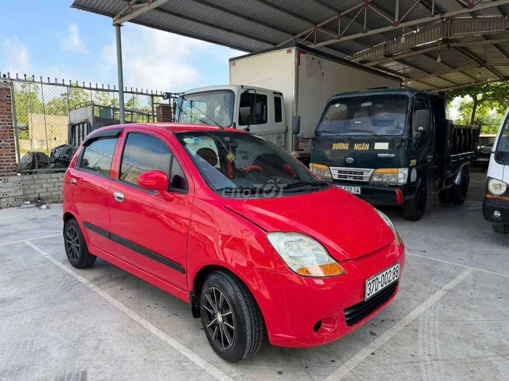 Chevrolet Spark Van 2012 photo 3