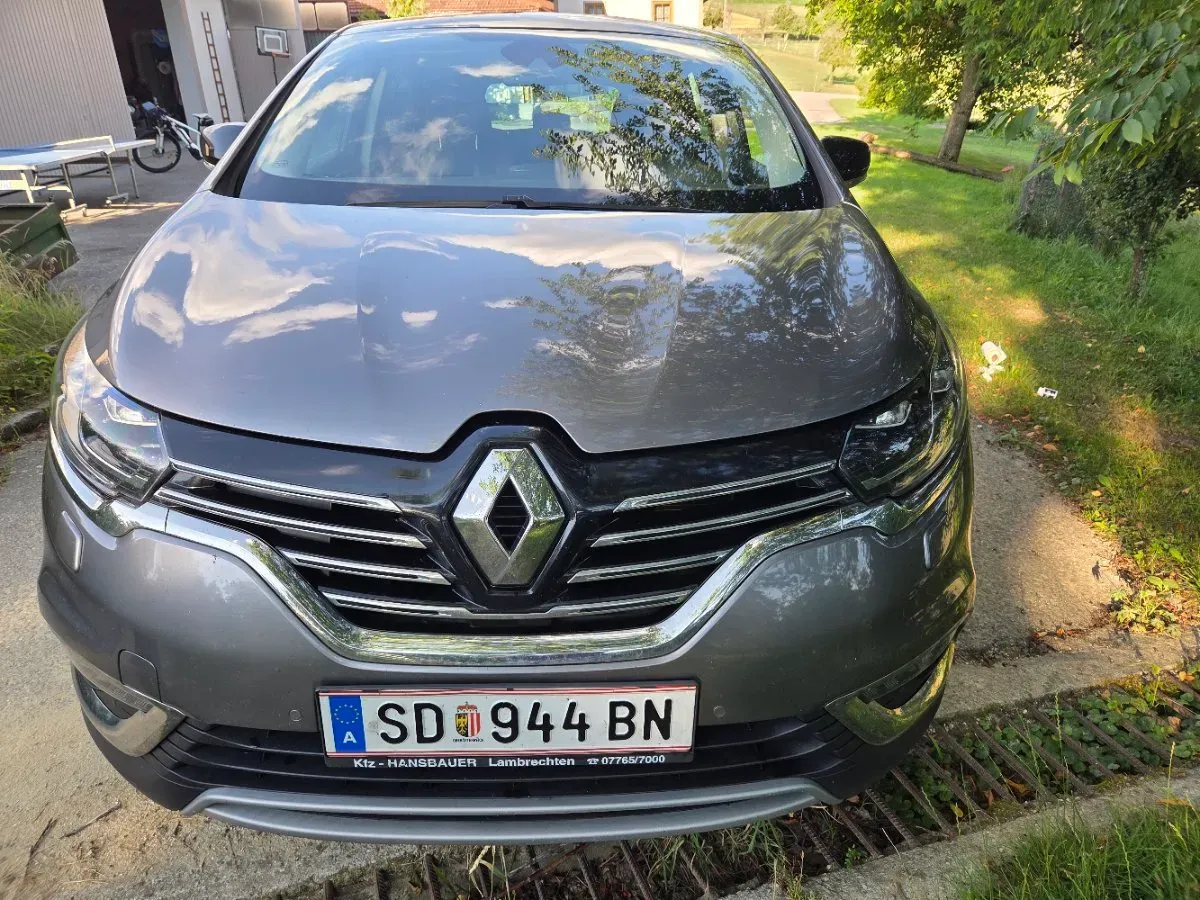 Renault Espace 2015 photo 2