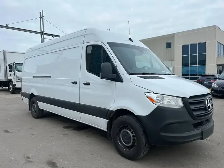 Mercedes-Benz Sprinter 2020 photo 3
