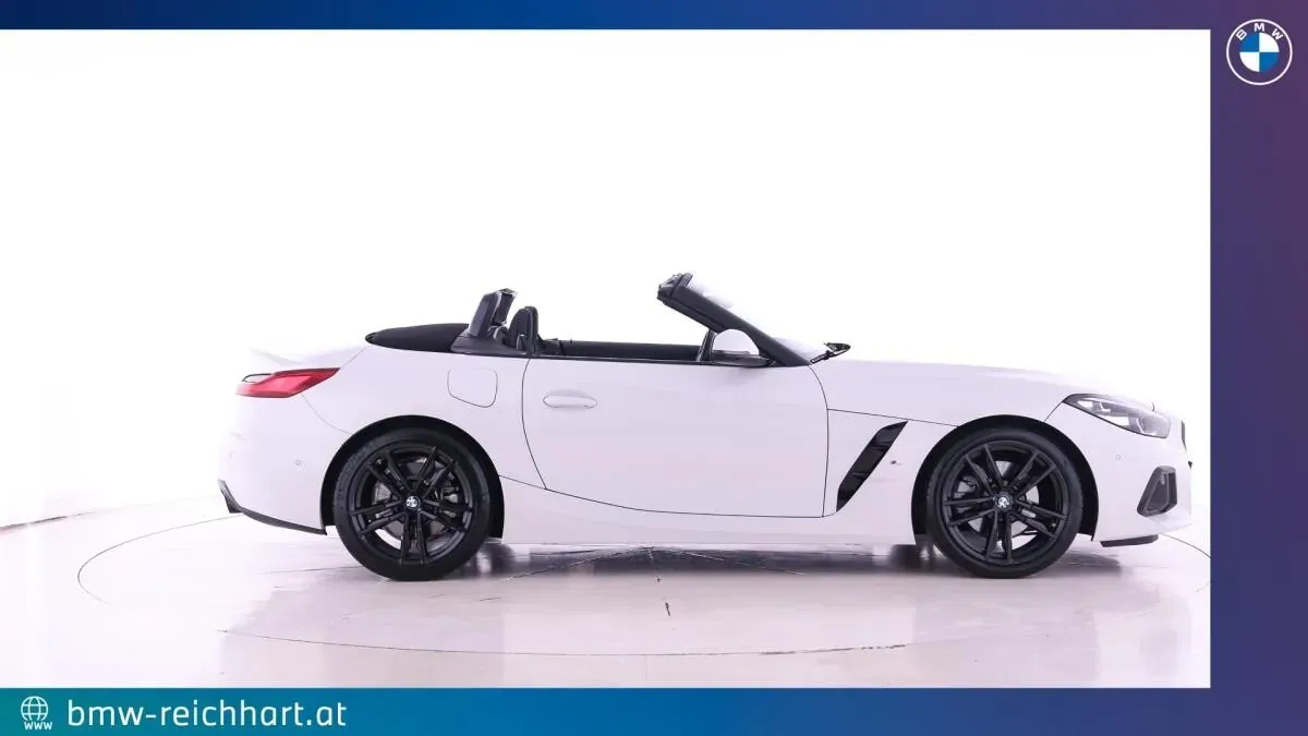 BMW Z4 2024 photo 2