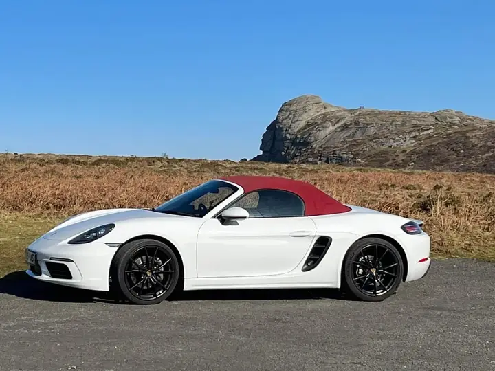 Porsche 718 Boxster