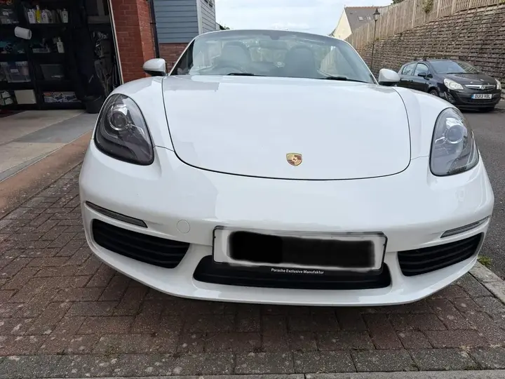 Porsche 718 Boxster 2016 photo 2
