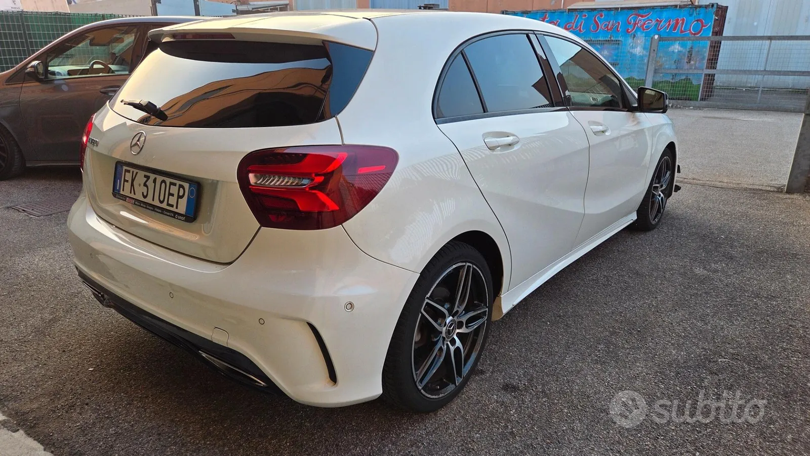 Mercedes-Benz A 180 2017 photo 5