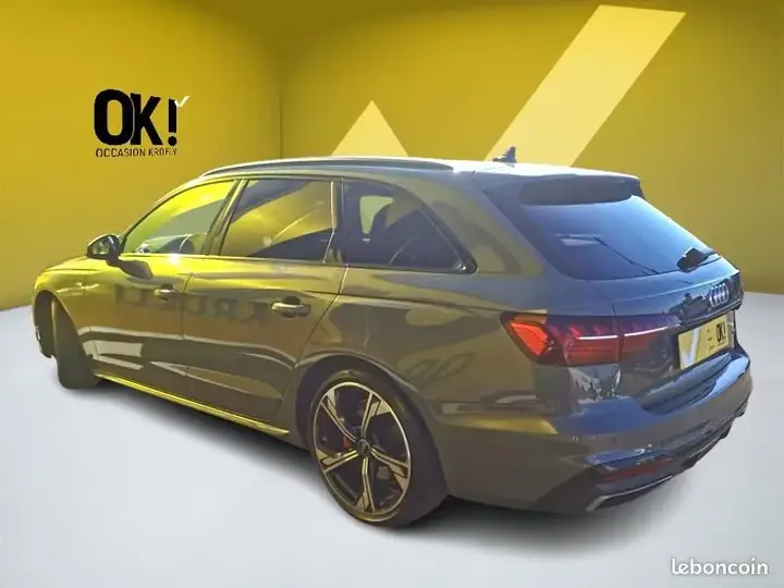 Audi A4 Avant 2022 photo 2