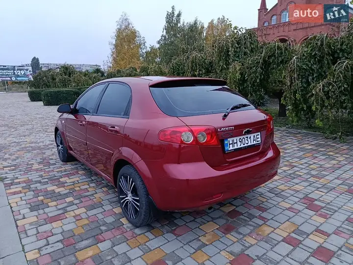 Chevrolet Lacetti 2005 photo 2