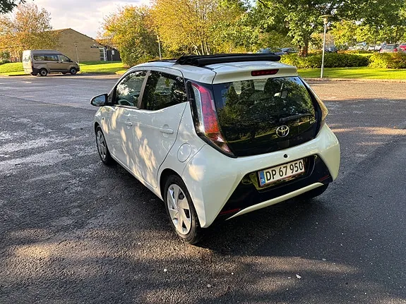 Toyota Aygo 2015 photo 4