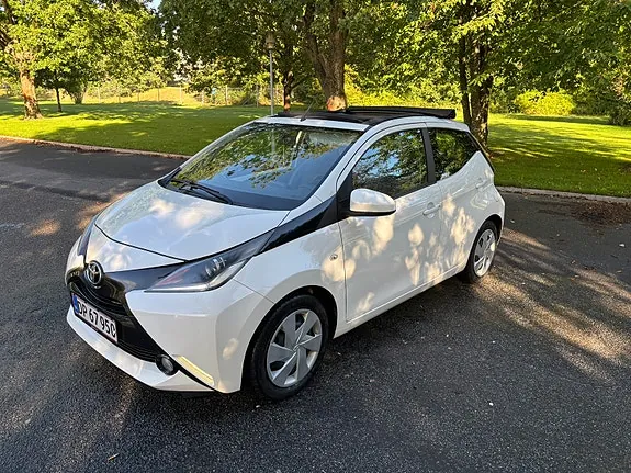 Toyota Aygo 2015 photo 2