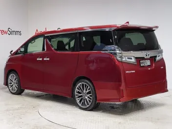 Toyota Vellfire 2018 photo 3