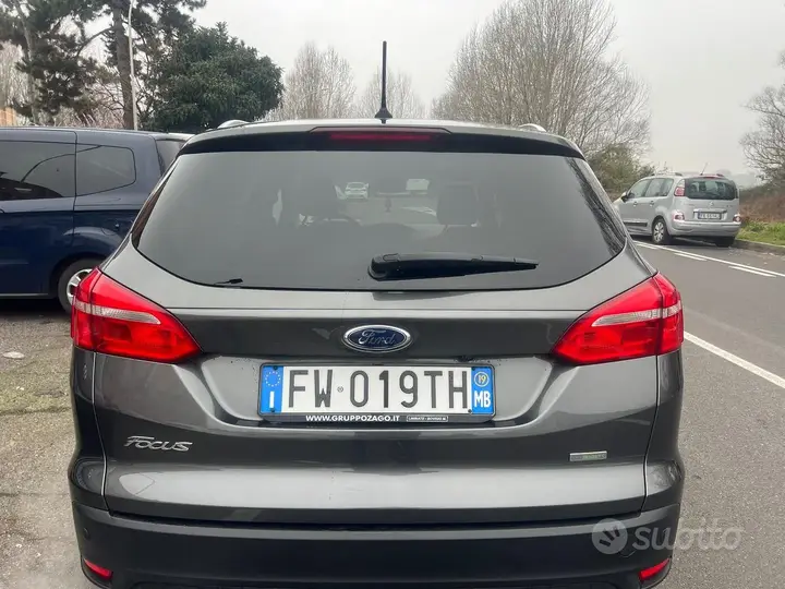 Ford Focus 2019 photo 3