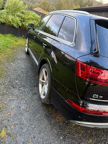 Audi Q7 2018 photo 4