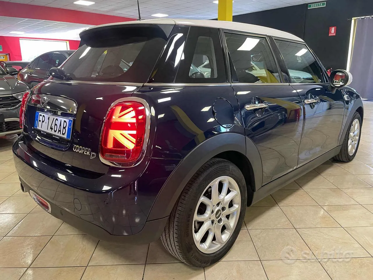 Mini Cooper D 2018 photo 2