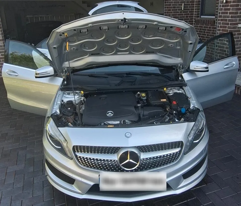Mercedes-Benz A 200