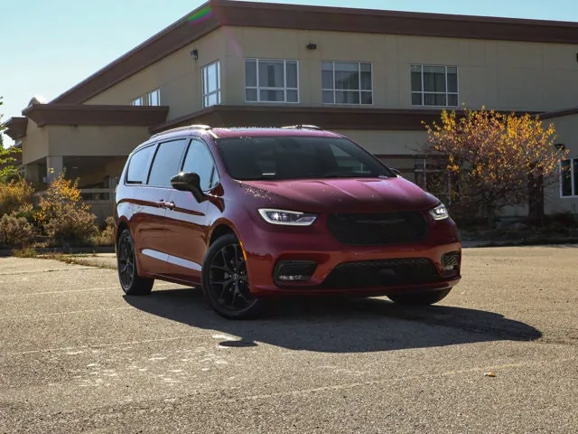 Chrysler Pacifica 2026 photo 2