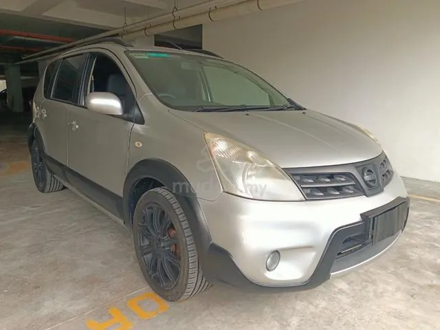 Nissan Livina