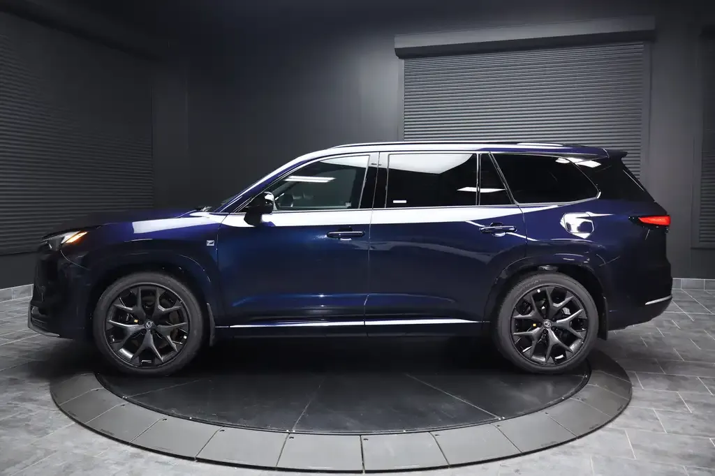 Lexus Tx 2026 photo 2