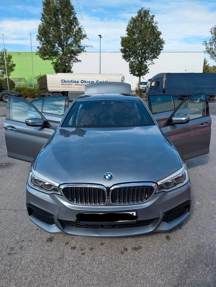 BMW 530I