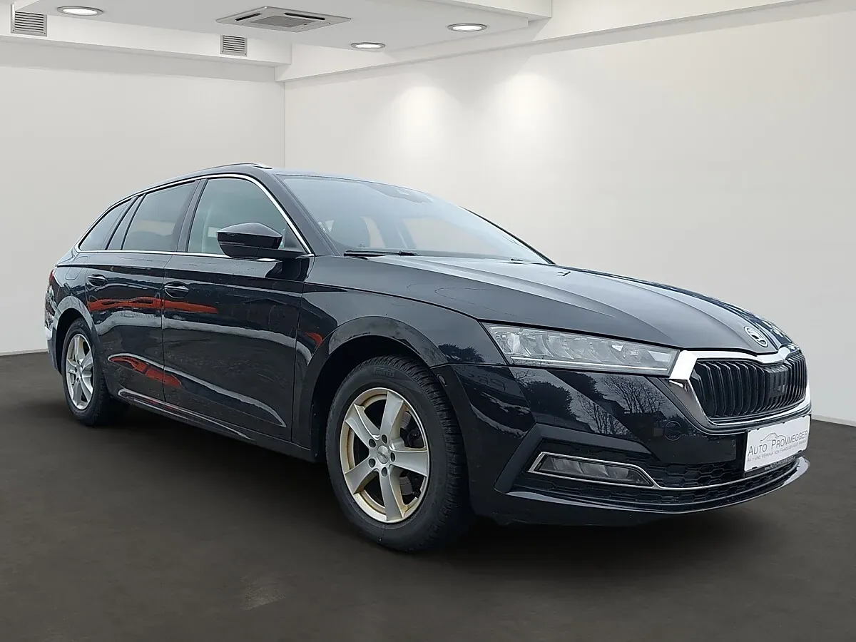 Skoda Octavia 2020 photo 3