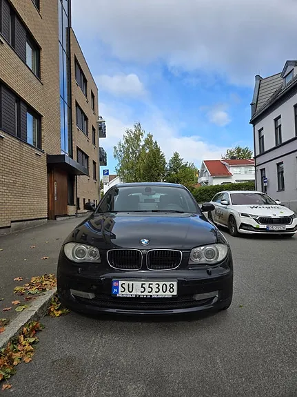 BMW 118D 2007 photo 2