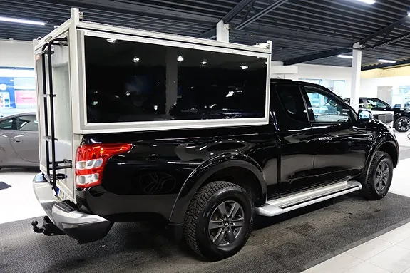 Mitsubishi L200 Club Cab 2017 photo 4
