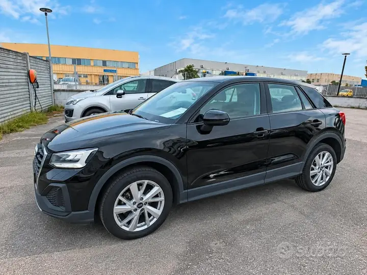 Audi Q2 2023 photo 2