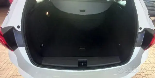 Opel Astra 2022 photo 5